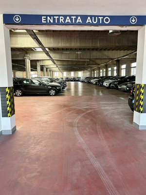/images/parkings/air-parking-malpensa-premium/f9ebd0d2-3532-4ae1-8bc2-e039c042b025.jpg