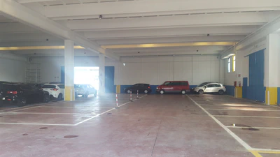 /images/parkings/azzurro-caravaggio-parking/coperto 2.jpg